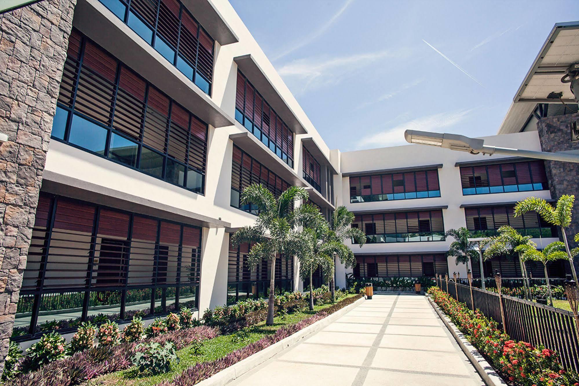 Laguna Hotel Port Moresby Ngoại thất bức ảnh